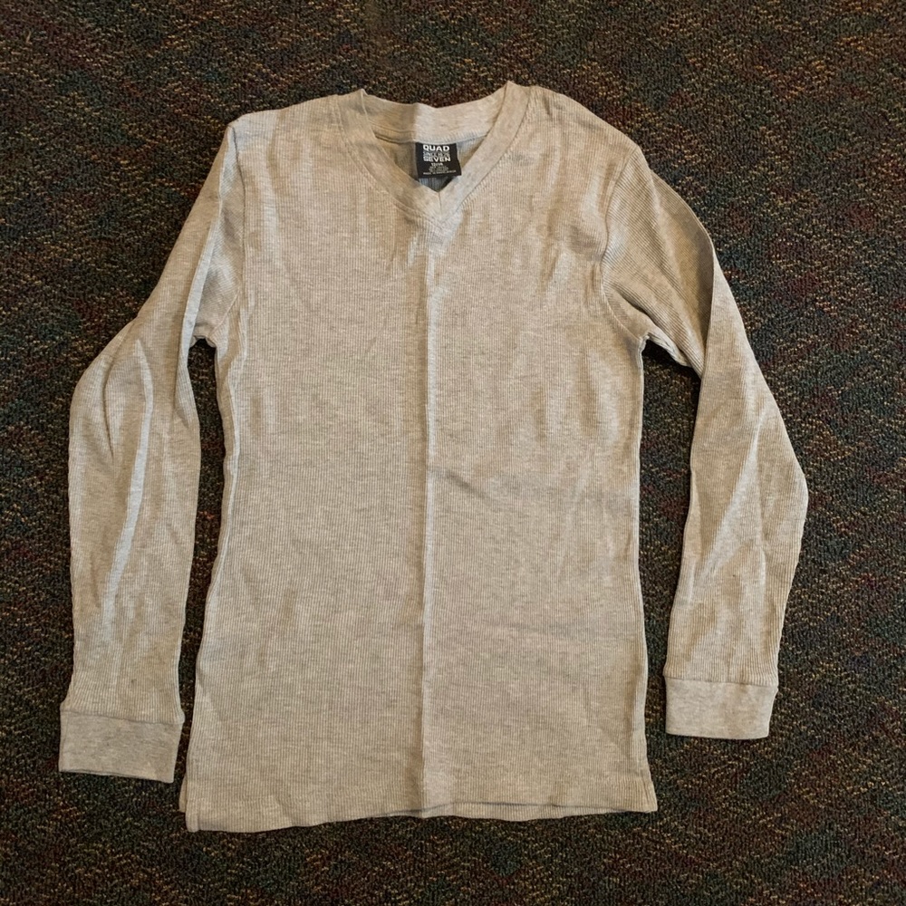 Set of 2 grey long sleeves- Sz 12/14 (Juniors)
